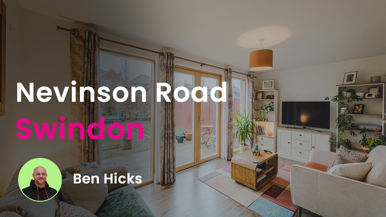 Modern 3-Bed SN3 Home Tour | Stunning Kitchen Diner, Private Garden & Top Location