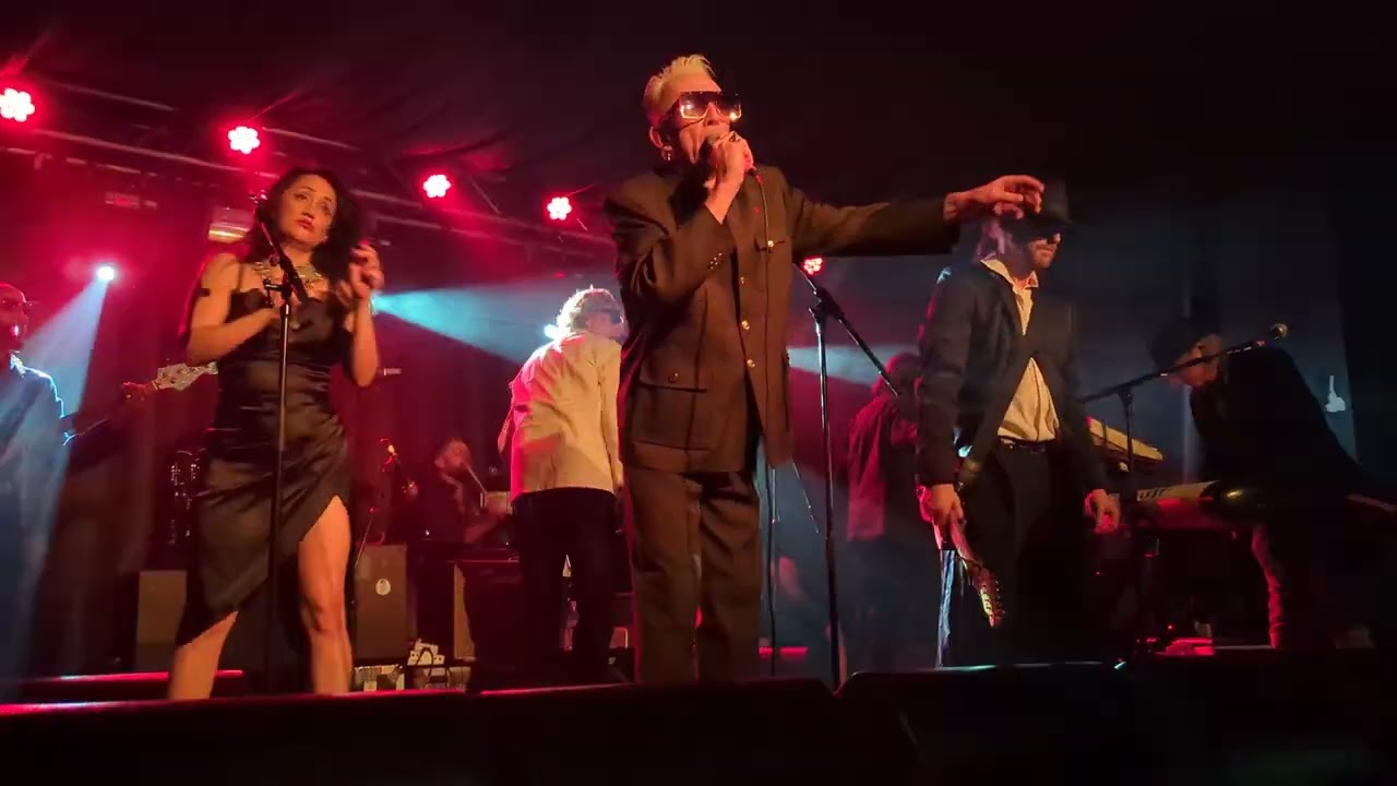 Alabama 3 - Birmingham, O2 Academy2 24.11.2023 - Hello...I'm Johnny Cash - U Don't Dans To Tekno