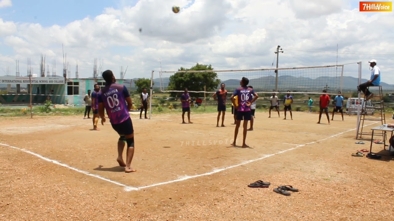 ರೈಸಿಂಗ್ ಸ್ಟಾರ್ಸ್ ಹನೂರು v/s ರಾಮಪುರ / Volleyball Match / #7HillsVoice /
