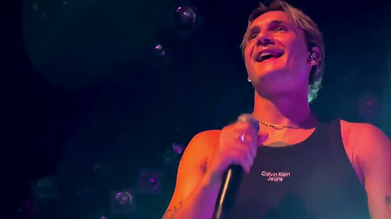 Goldband - Stop Met Kijken [[Live at Mezz Breda 29-06-2024]]