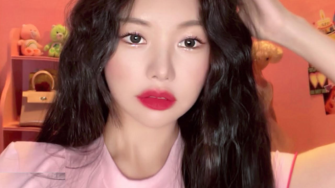 (With subs) 여름을 위한 블링블링 펄파티 메이크업✨💕✨ :: Bling bling party makeup for summer
