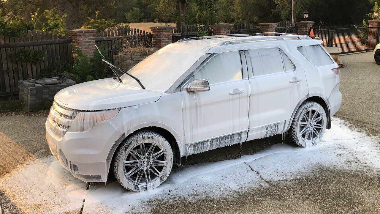 2015 Ford Explorer Little Repair and Clean up job