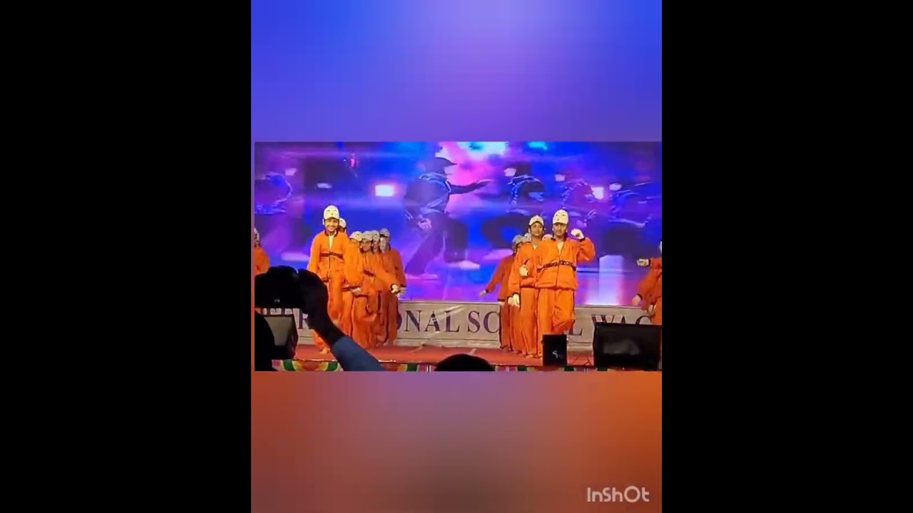 My school's annual day function | Podar International school | Robot dance |  Dhurandhar Entry Song 