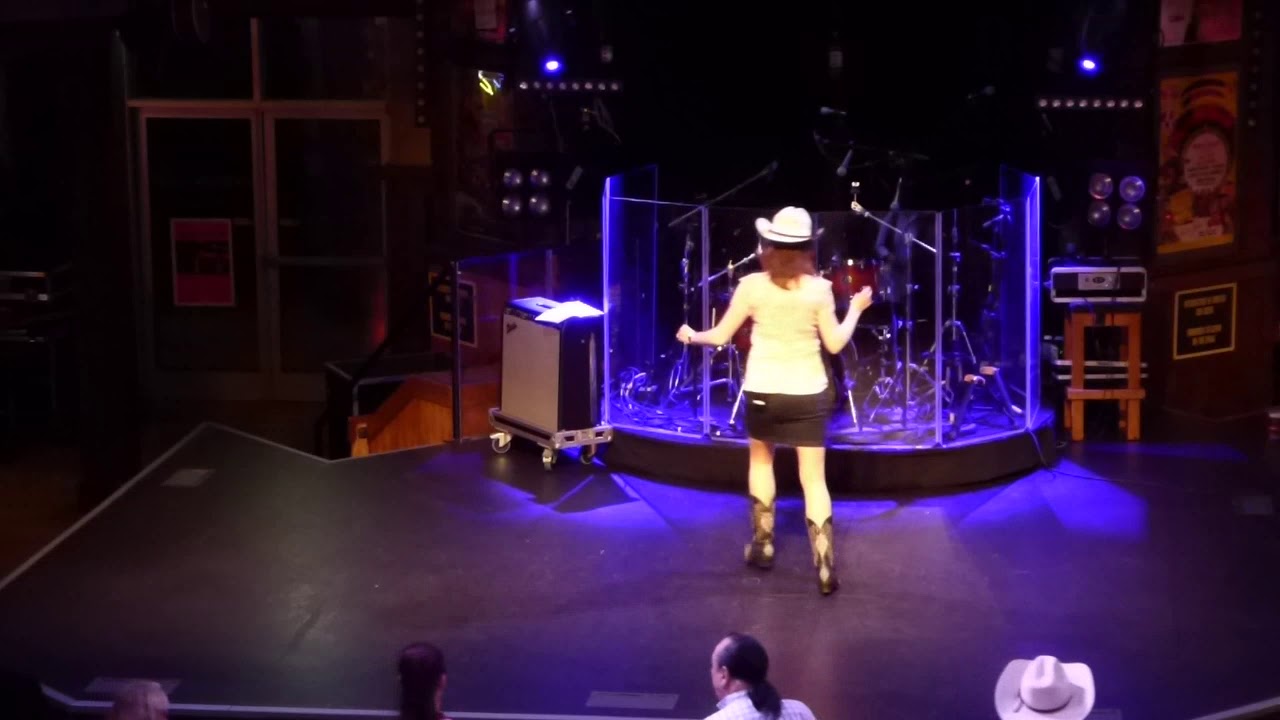 CODIGO Line Dance (Démo) - Séverine Moulin Billy Bob's