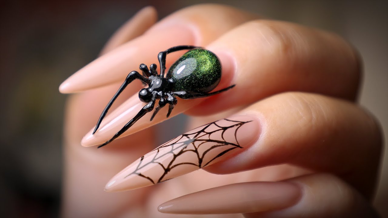 Super EASY 3D spider nail art 🕷️ Made with only gel 🕸️ Step-by-step tutorial!