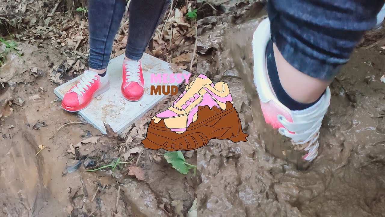 [ 38% ]▫️Girl in Mud Red Shoes and Socks
