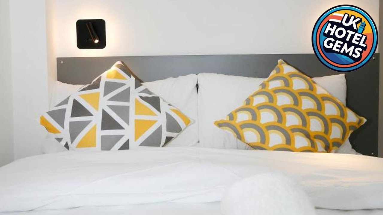 New Luxury Apartments in Central London Next to Shops, Cafes, Bars & Metro | United Kingdom 🏨