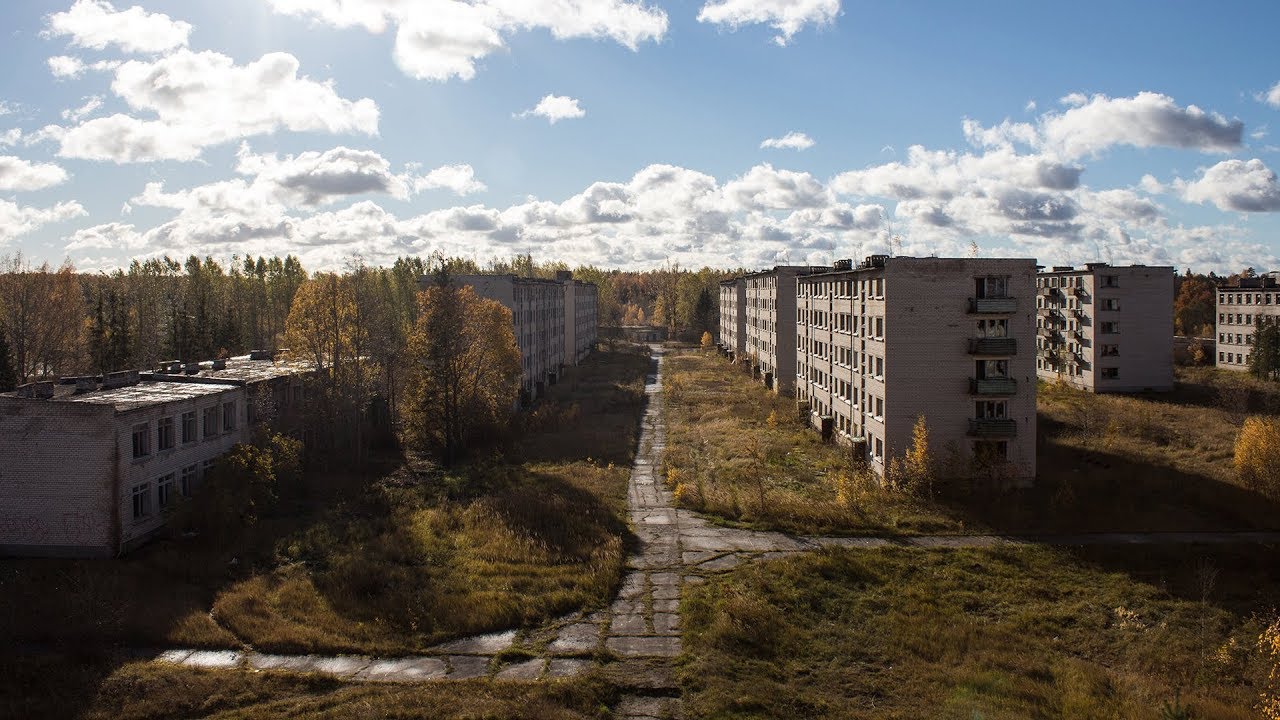 Praeities Atgarsiai: Apleistas Miestelis Skrunda-1