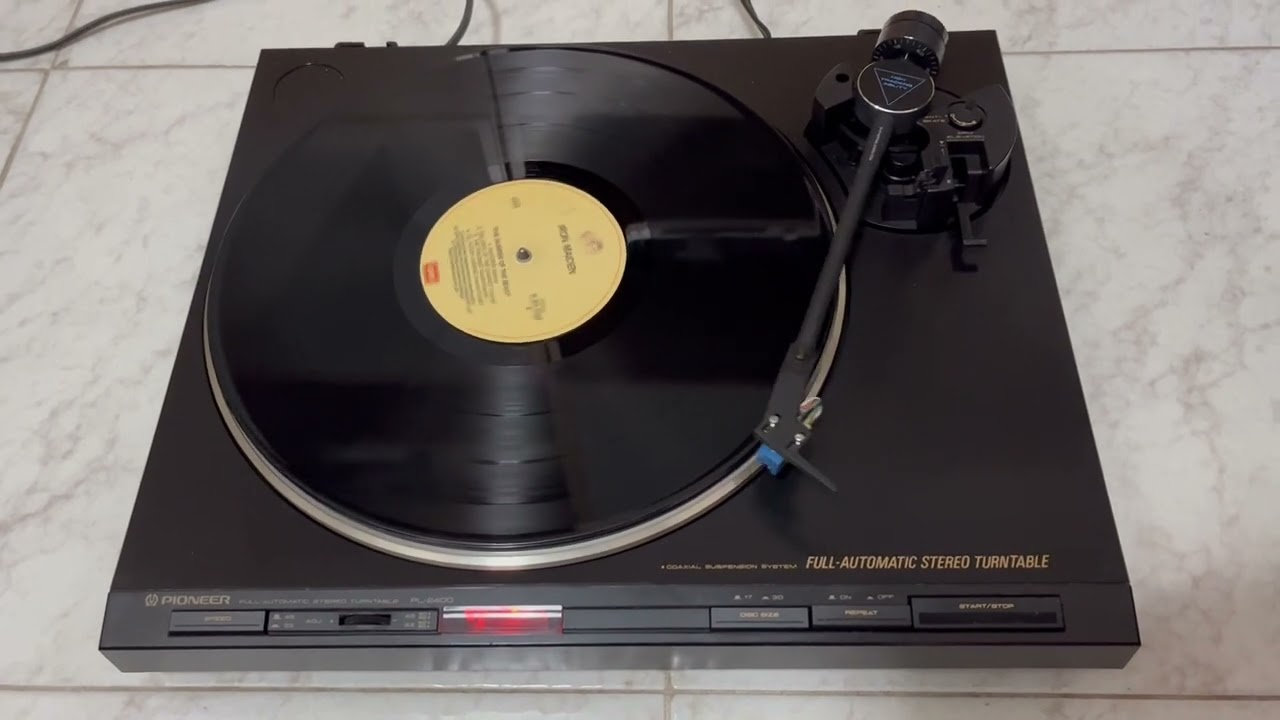 Pioneer PL-2400 restored