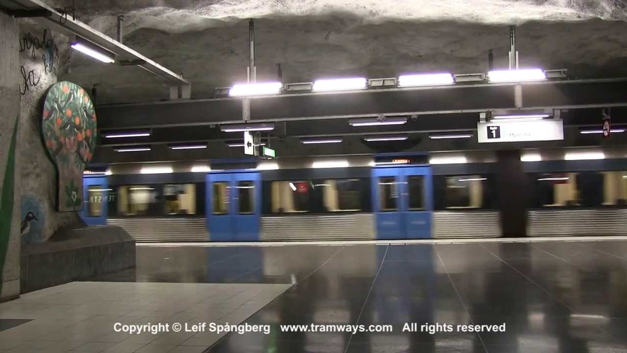 SL Tunnelbana tåg / Metro trains at Tensta station, Stockholm, Sweden