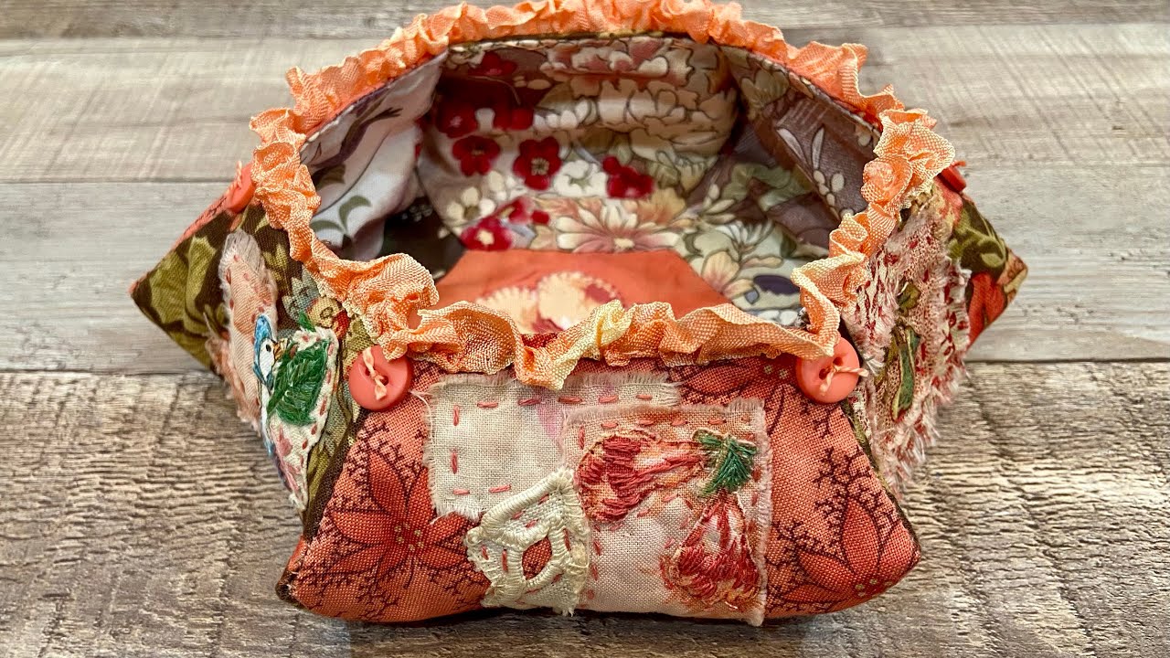 #roxysjournalofstitchery - Vol 5 - Finished slow stitch vessel!