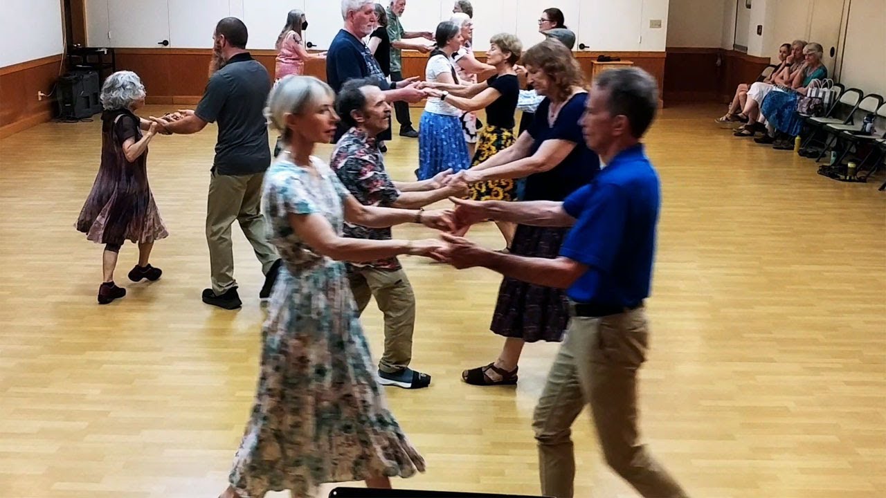 The Flying Sorceress • English Country Dance