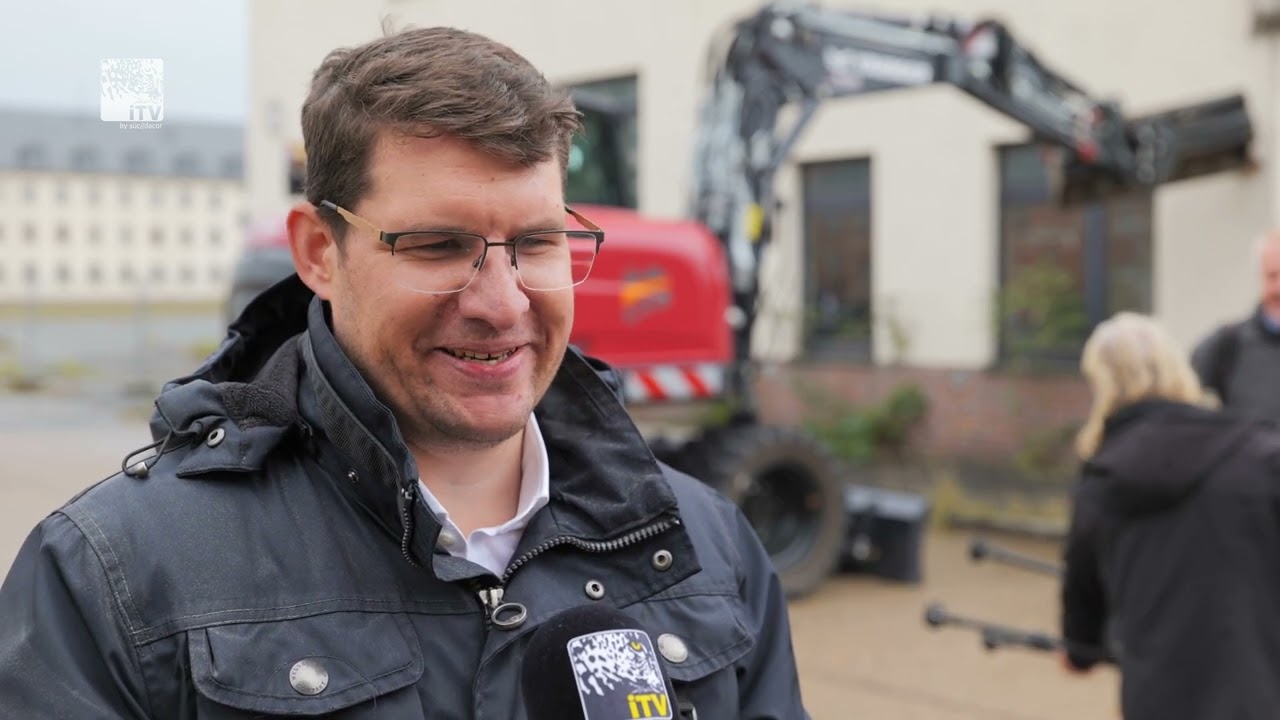 Klinikneubau: Abriss der BGS-Kaserne beginnt.