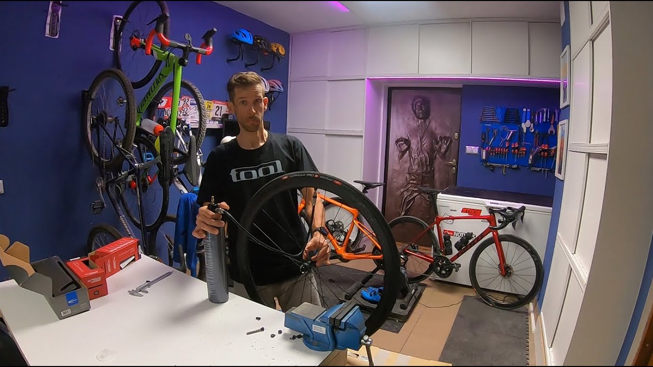 Jak skutecznie zakładać opony tubeless + Token Ventous