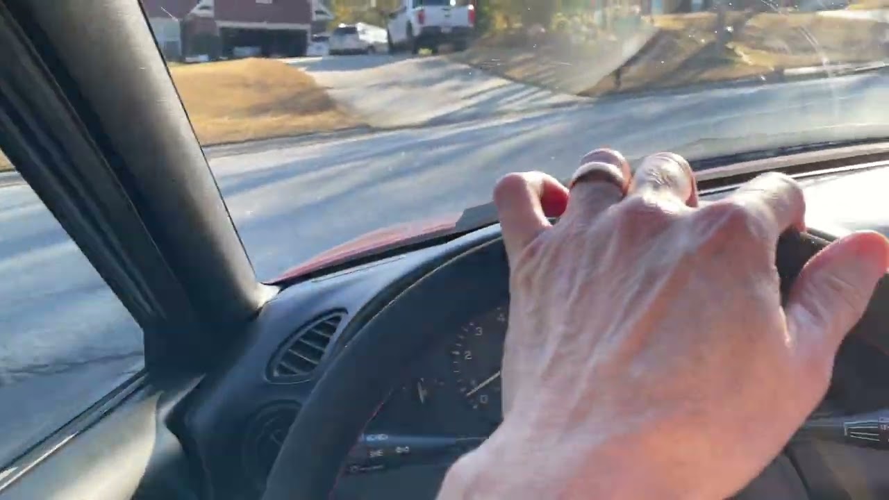 Tall guy reviews NA Miata ‘97