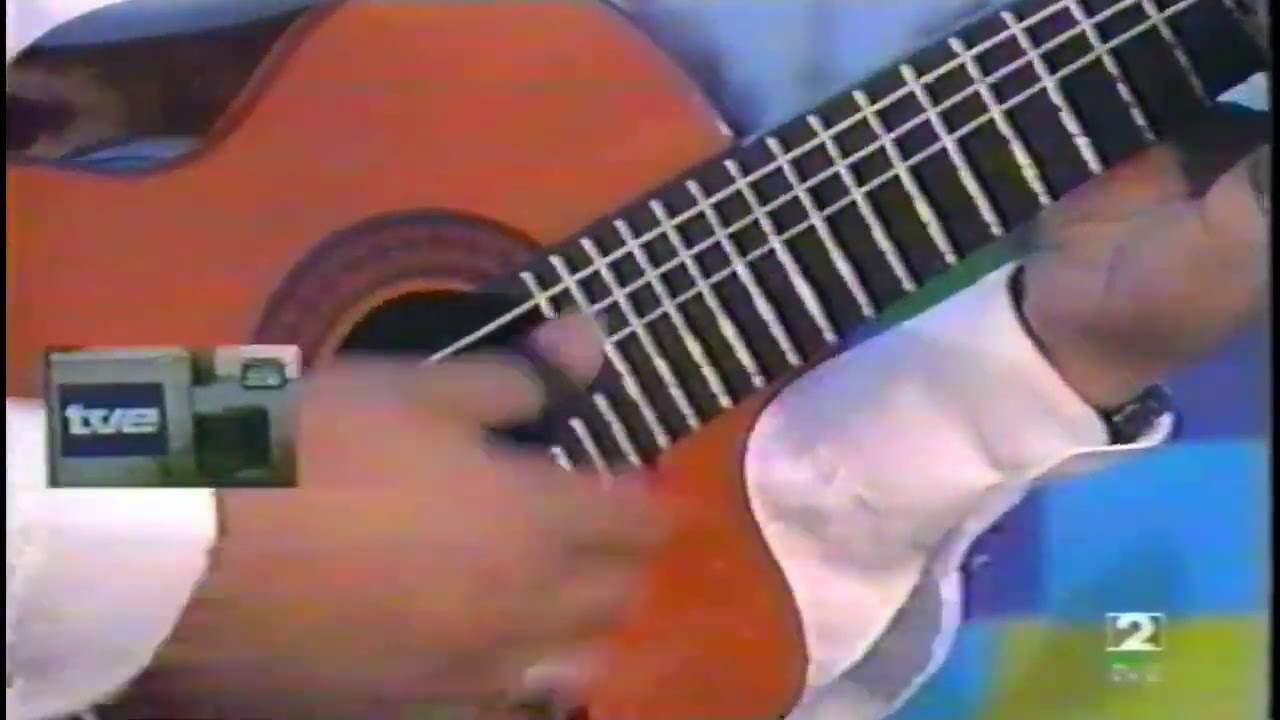 Trío Guayaqui 3 Interpretando Regálame esta noche del trío Los tres Caballeros