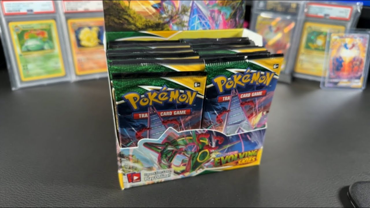 Opening an Evolving Skies Booster Box!