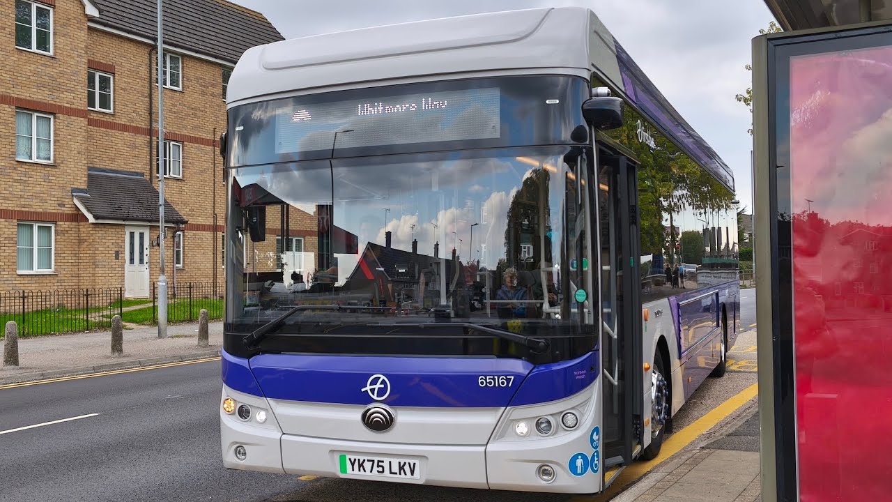 Electric Thrash - FirstBus 65167 Yutong E12 working the B3