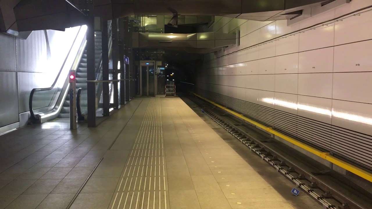 Metro line 52 (M52) arrives at De Pijp in Amsterdam