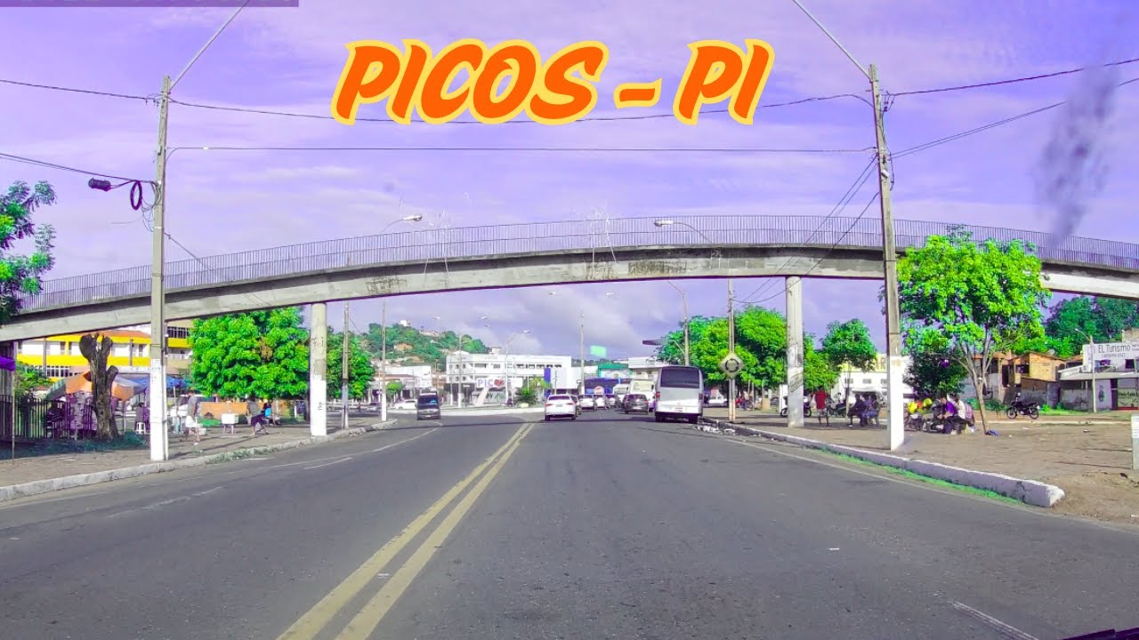 Percorrendo a cidade de PICOS, no estado do Piauí !!!