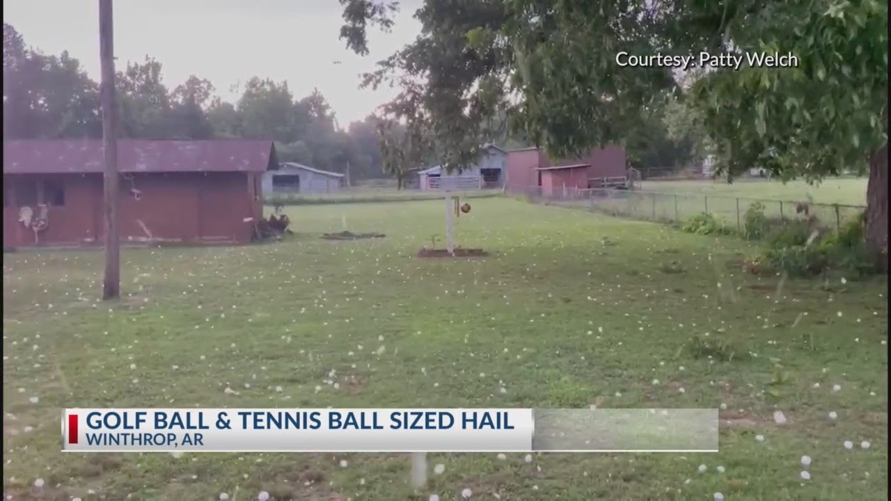 Golf ball to tennis ball sized hail falling across the Arklatex