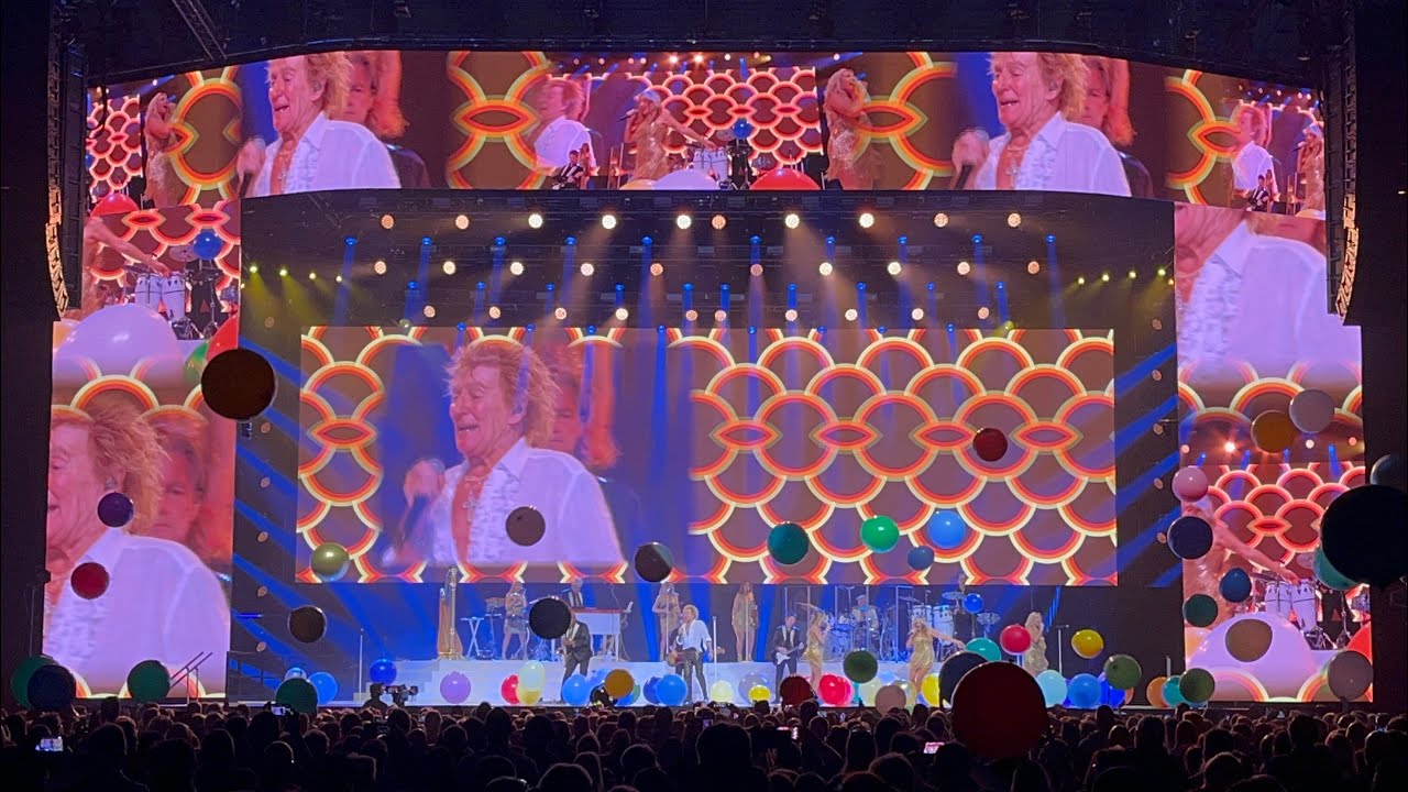 Rod Stewart Concert - December 9, 2025