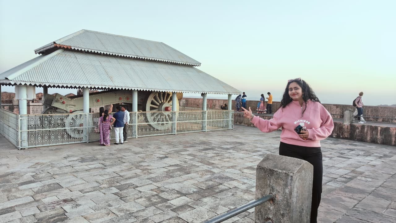 Rajasthan Diaries Day 3 (2/2): Jaigarh Fort, The Iconic Jal Mahal & Hawa Mahal Tour! 🏰💧