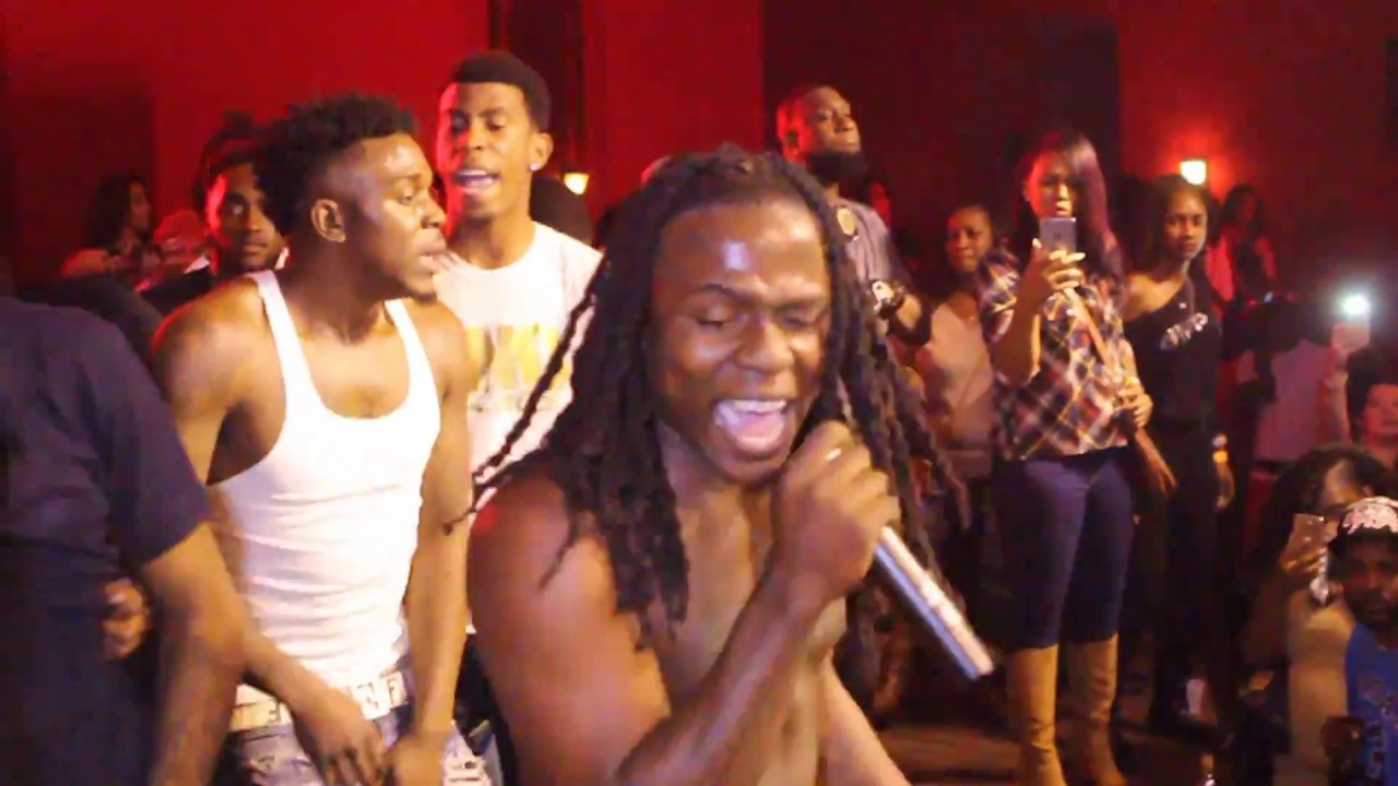 WNC Whop Bezzy performing at Club Bella Noche!