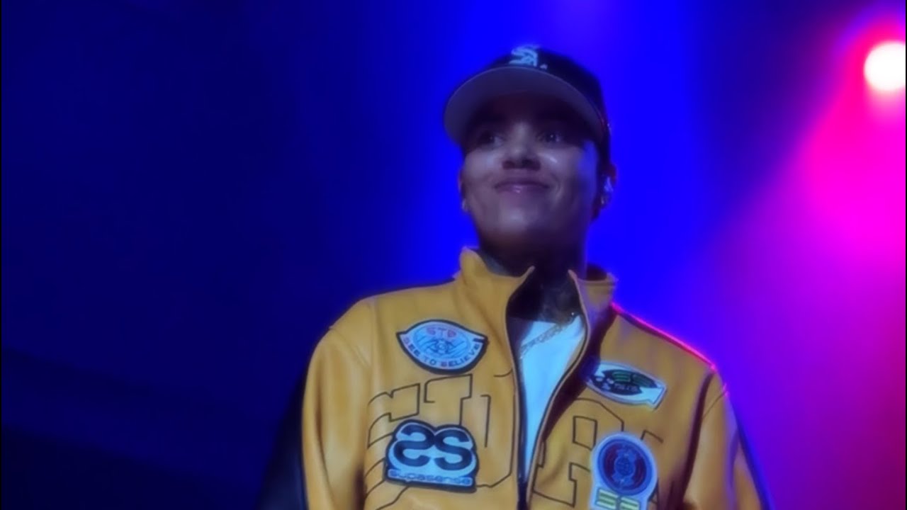 kwn - better than ur boyfriend (Unreleased) (Live) @ Toronto 2025 ; [with all due respect] Tour