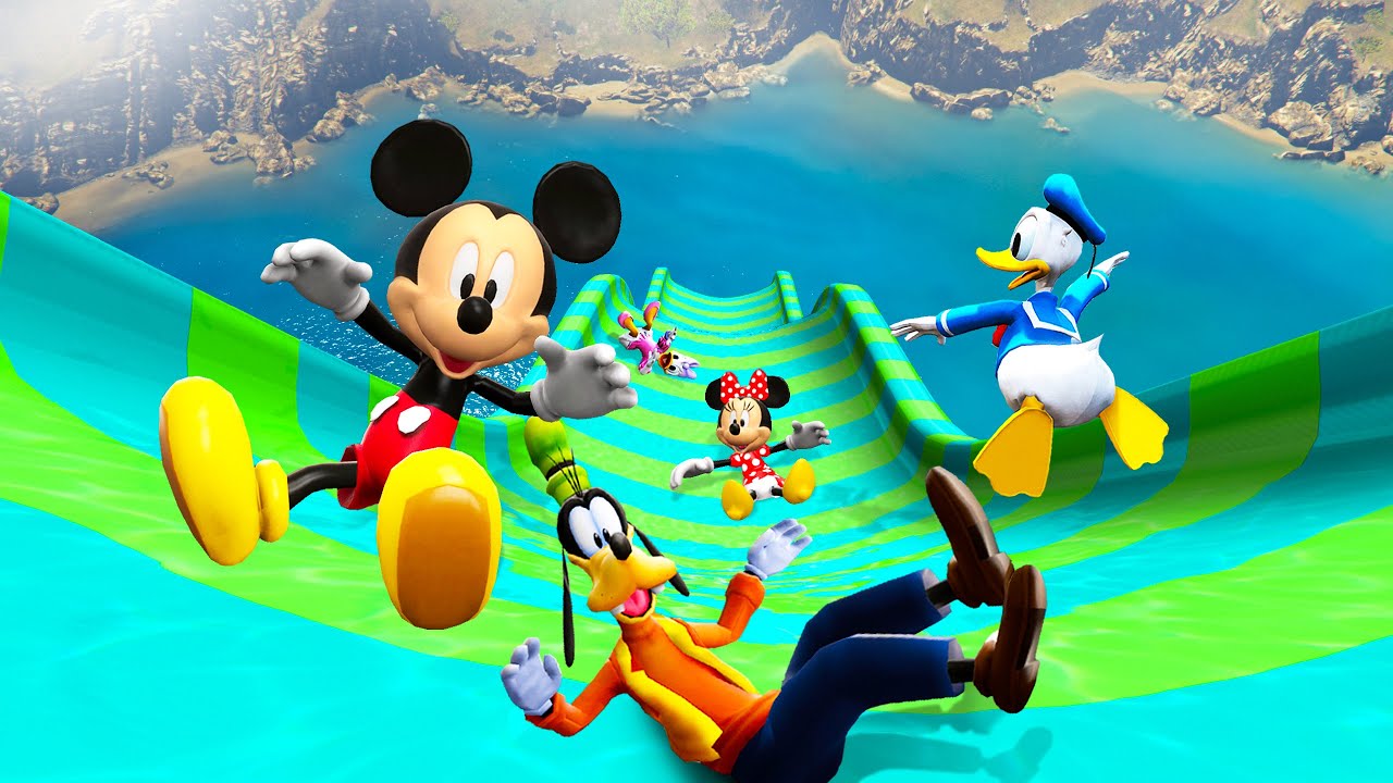 GTA 5 Mickey Mouse Team Water Slide Jumping into Water (Funny Ragdolls)