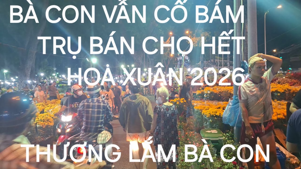 VẪN CỐ BÁM TRỤ BÁN CHO HẾT HOA DÙ ĐÃ GẦN TỚI GIAO THỪA