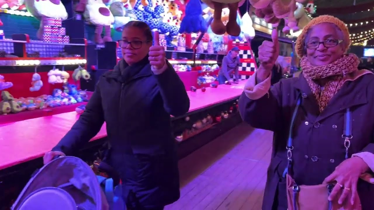 MIJN VRIEND VERASSEN MET EEN DATE | MIJN OMA VERASSEN MET EEN LEUKE TRIP NAAR DE WINTERPARADIJS