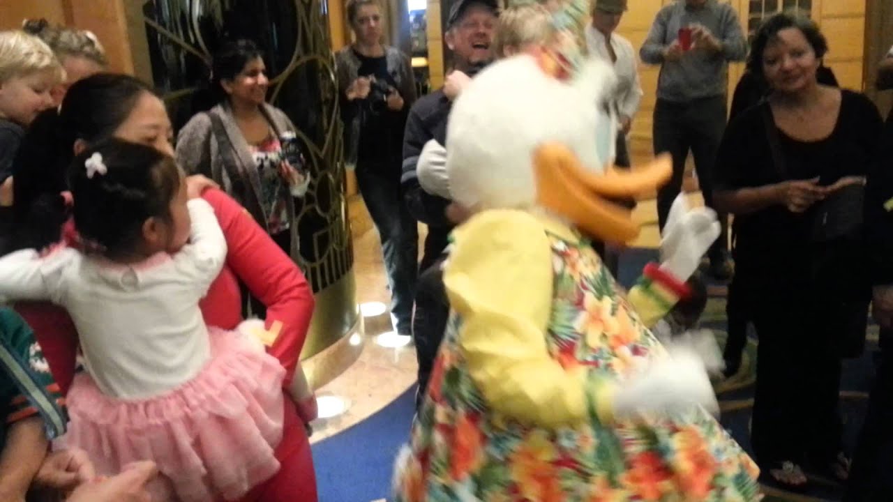Disney Wonder dancing with characters 2