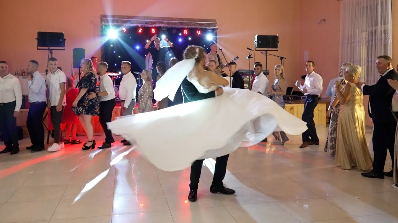 Zesp&oacute;ł  EratoX - super zabawa na weselu Natalii & Kamila