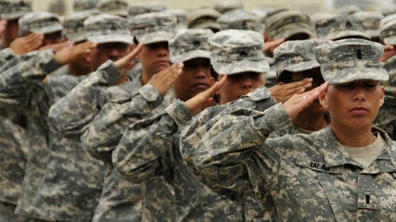 Pentagon Forcing Veterans To Pay Back Signing Bonuses