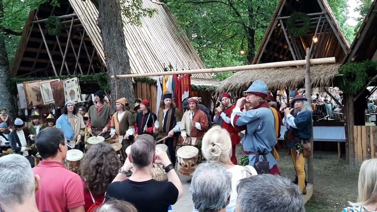 Landshuter Hochzeit 1475 - Lagerleben - Pfeifer und Trommler am 01.07.2023