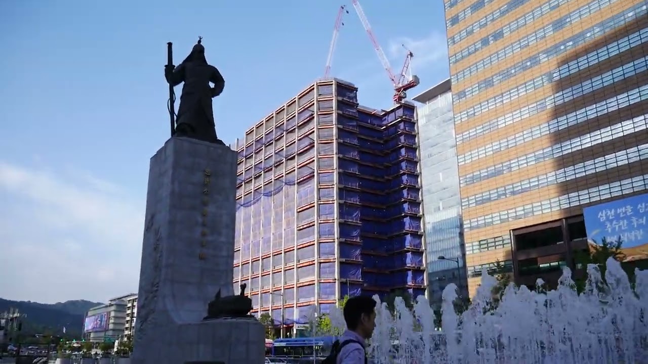 Statue of  King Sejong
