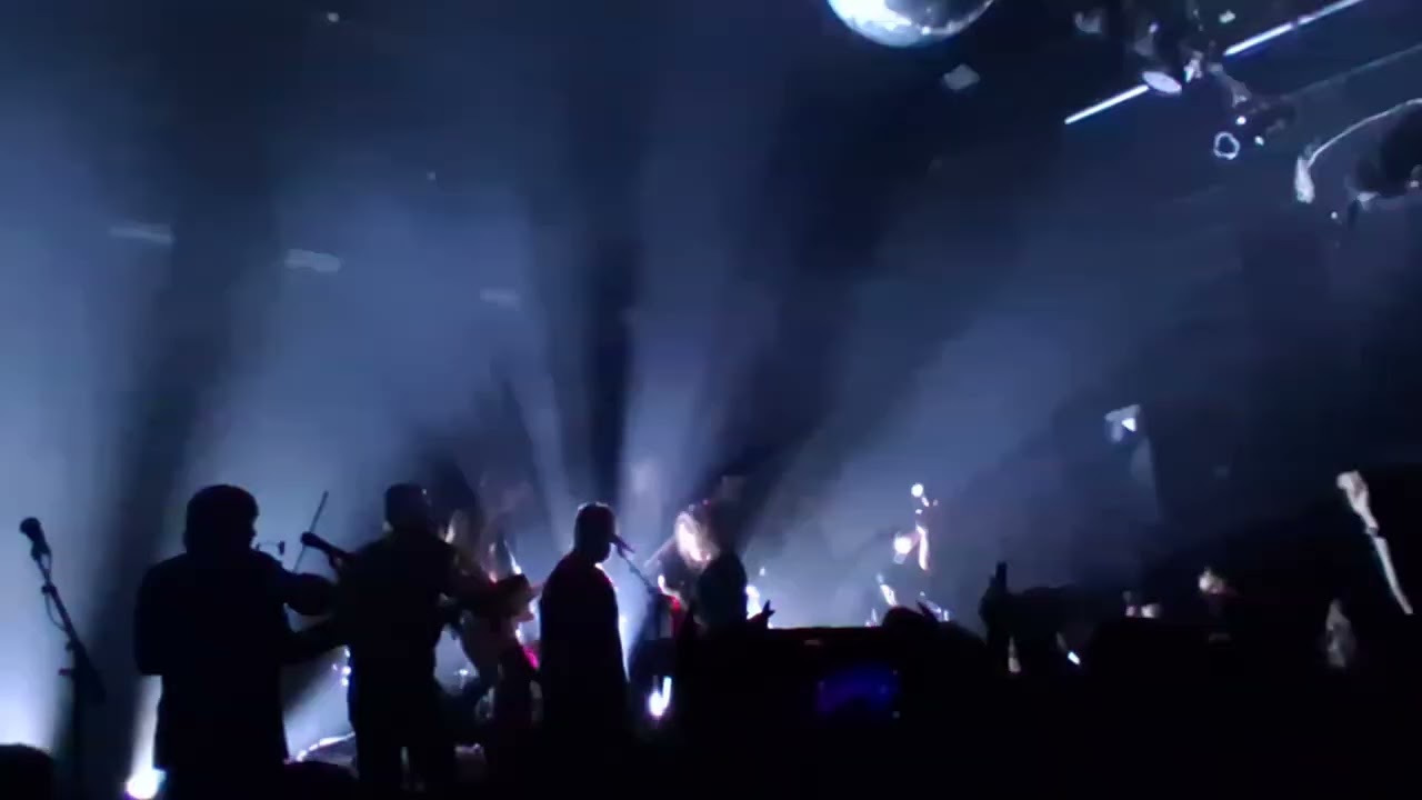 MANDOTERROR & UNTSAKAD – 7 MEEST PANDI SADAMAS POKRI (Live @ Genialistide Klubi 01.05.2025)