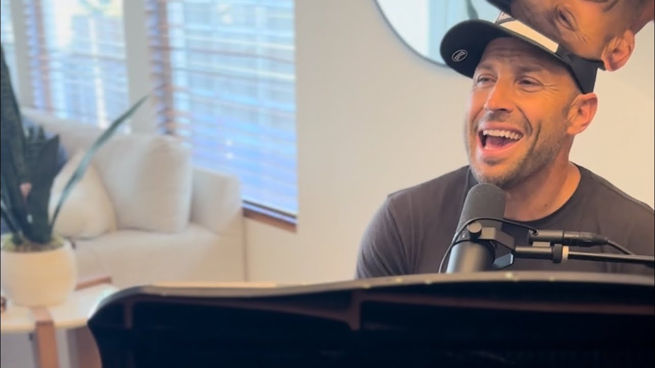 What An Awesome God - By Justin Unger (feat. Amy Perry)
