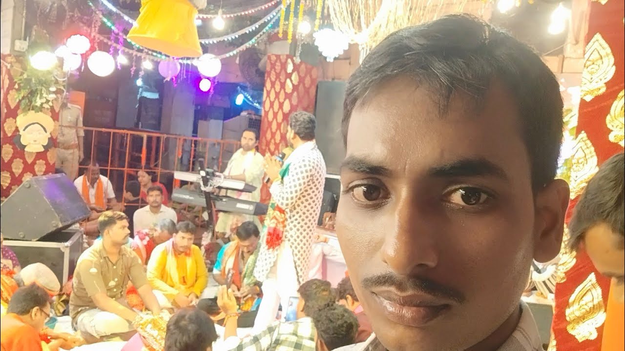 Vindhyachal Mata Mandir mein Shri Krishna and Radha Ji ka jhanki Part 4 Are Dwarpalo Kanhaiya Se kah