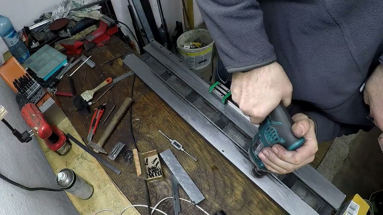 DIY Lathe - linear rail mounting to bed