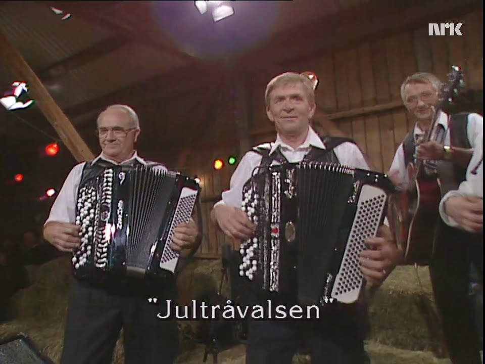 P.A. Røstads orkester - Jultråvalsen