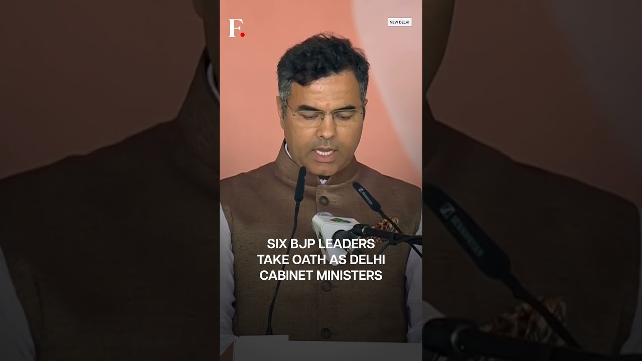 Rekha Gupta Takes Oath As Delhi CM | Subscribe To Firstpost | N18G