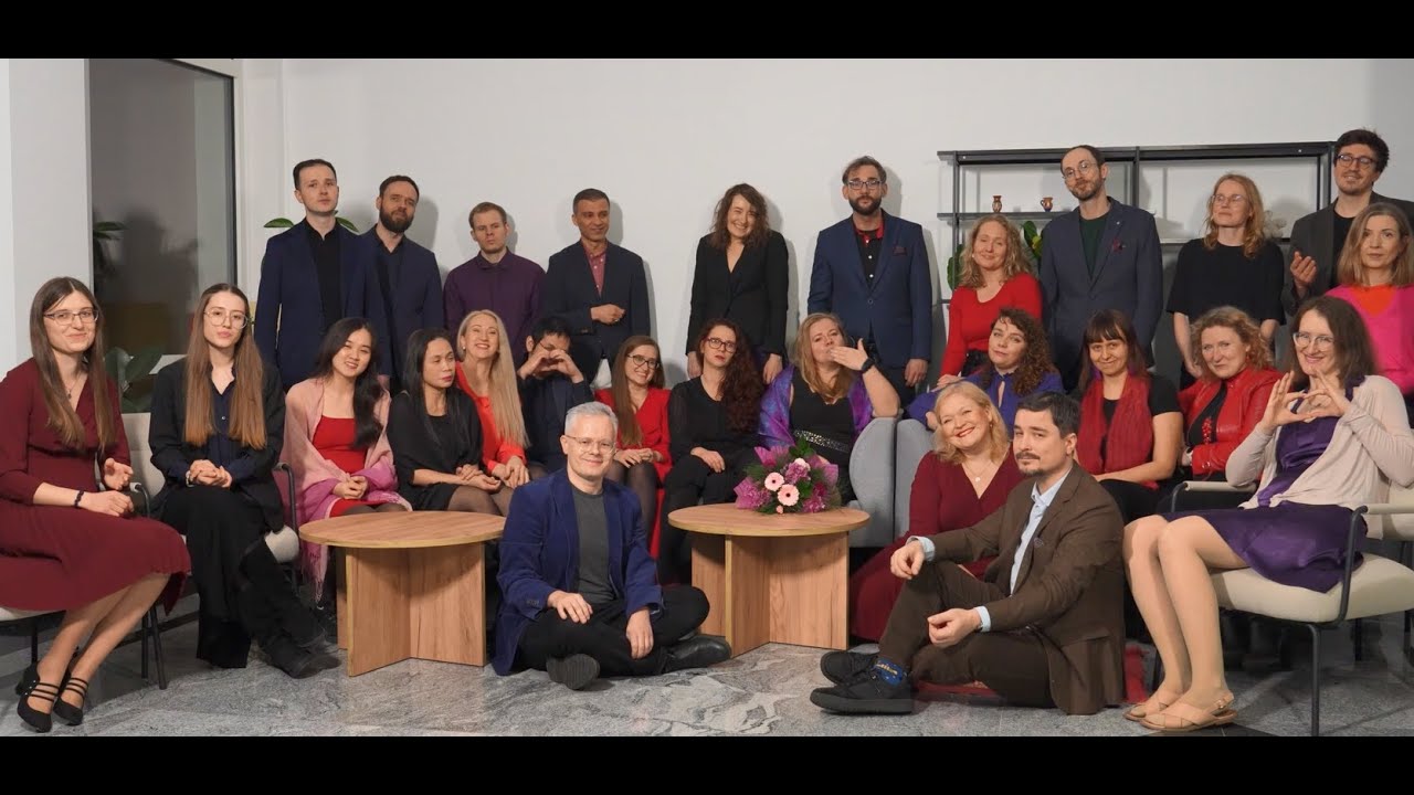 Can't Help Falling in Love - Warsaw International Choir IN ACTION