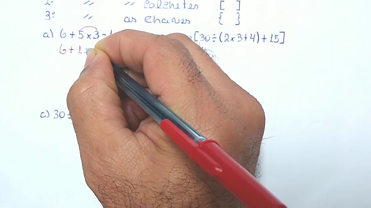 Multiplicação e divisão de números inteiros.