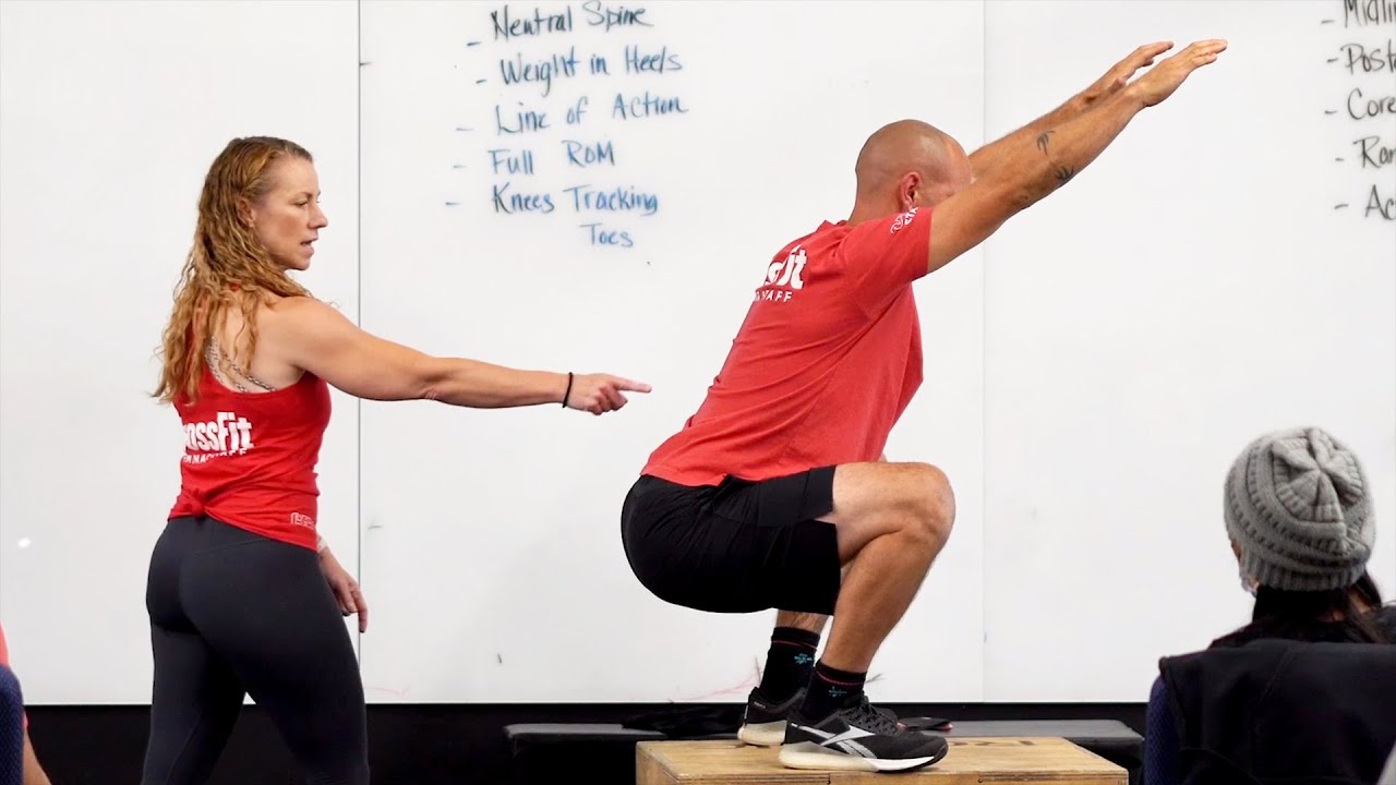 Maintaining A Neutral Spine in the Squat