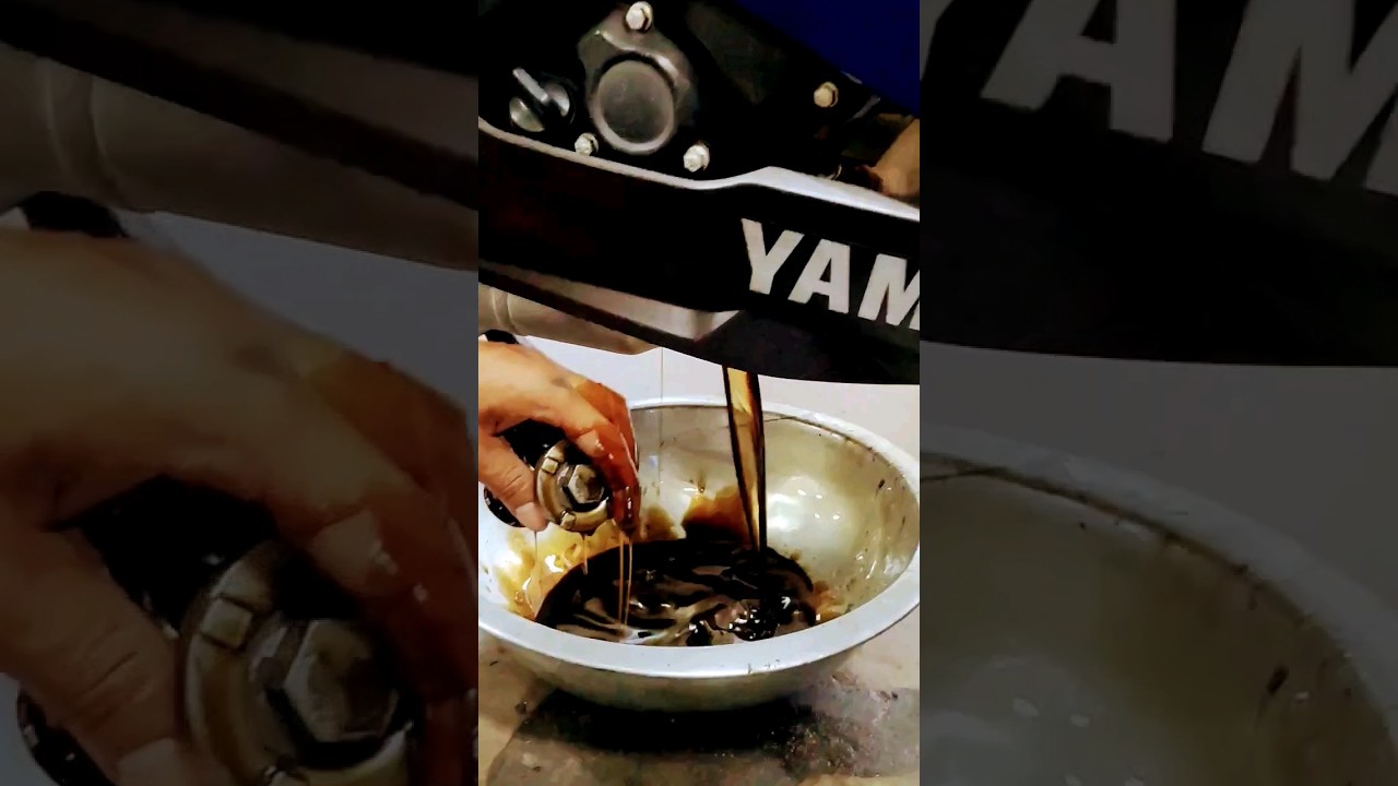 Yamaha R15 V3 Bs6 Engine Oil & Oil Filter Change🔥| R15 V3 Service #shorts  #r15v3servicecost
