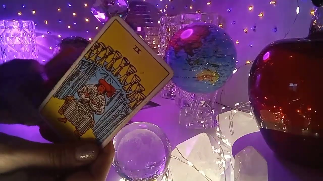 GÉMINIS 😱💬LE CONTARON COSAS DE TI Y TE MIRA DE LEJOS CON CURIOSIDAD 👀 ES TÍMID@ PERO... CUIDADO! ✨⚡