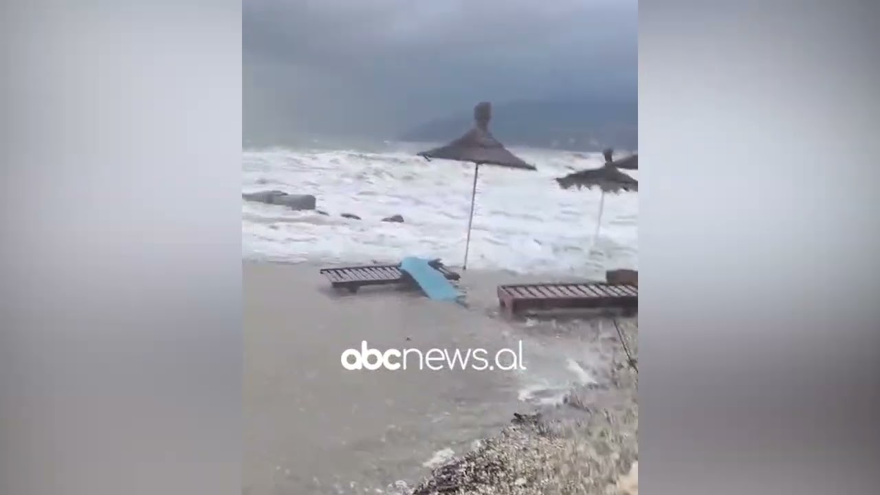 E rrallë në Orikum!/ Rritet niveli i detit, shkak moti i keq dhe baticat