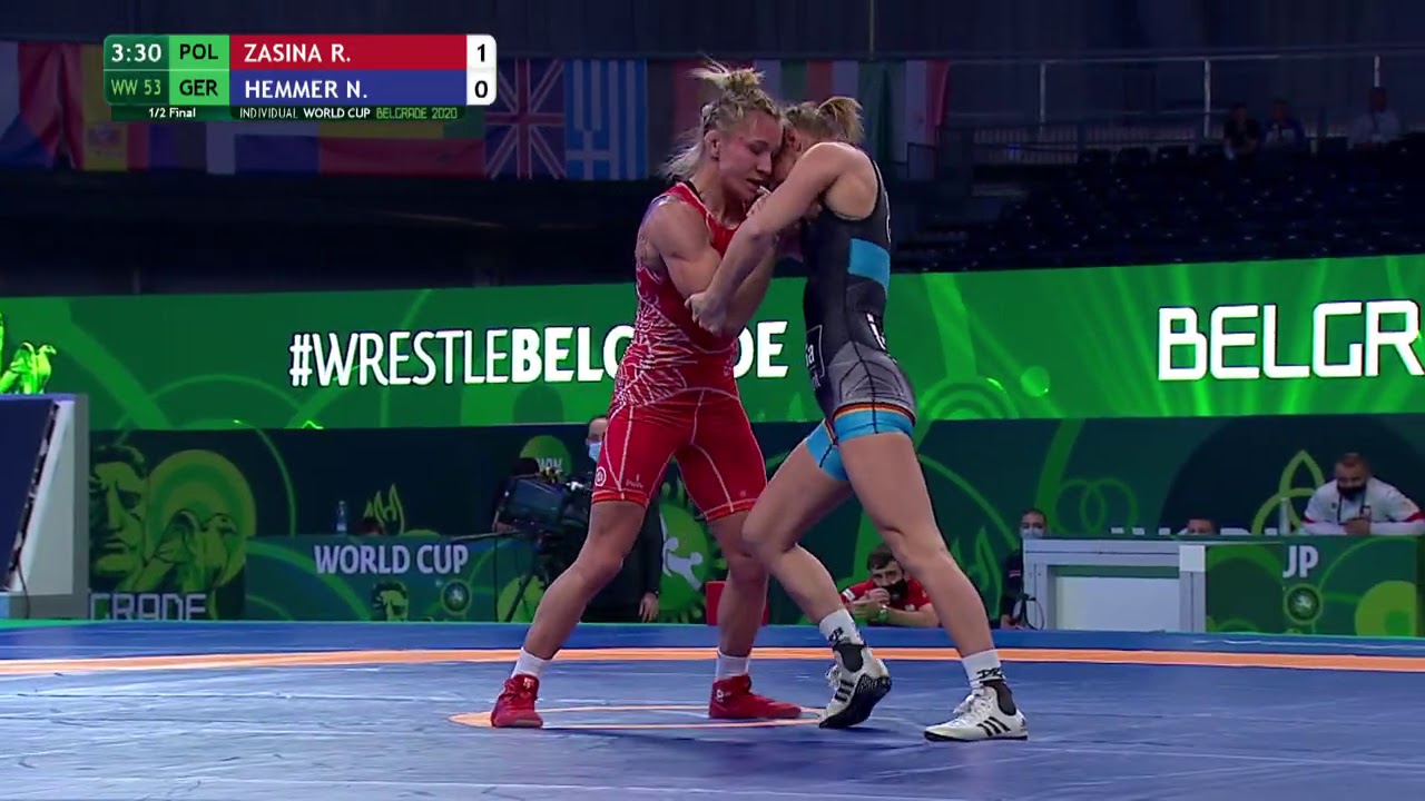 1/2 WW - 53 kg: R. ZASINA (POL) v. N. HEMMER (GER)